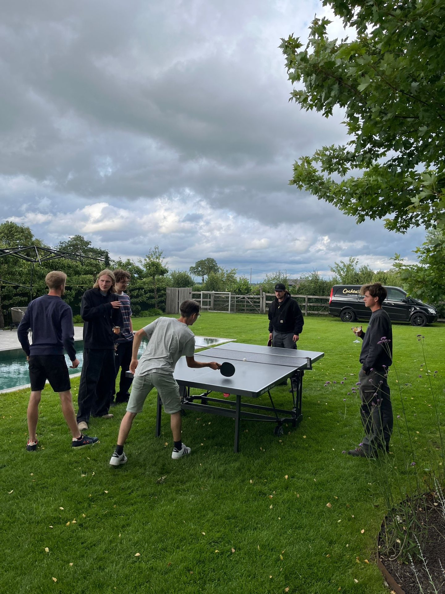 Pingpong na het werk